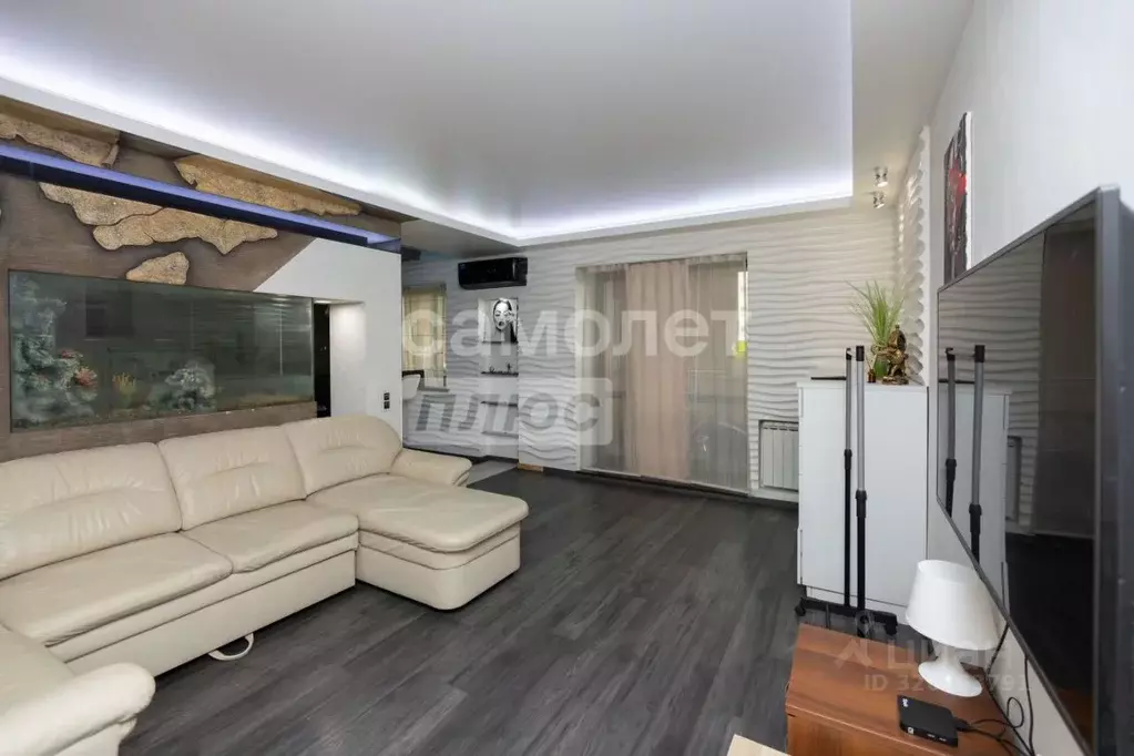 2-к кв. Челябинская область, Челябинск ул. Академика Королева, 11 ... - Фото 0