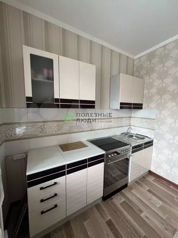 2-к. квартира, 60 м, 2/9 эт. - Фото 1