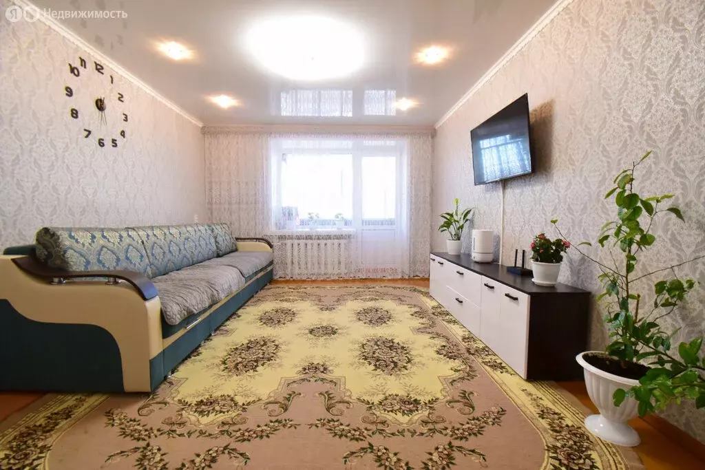 3-комнатная квартира: Туймазы, улица Островского, 30 (59.1 м) - Фото 1