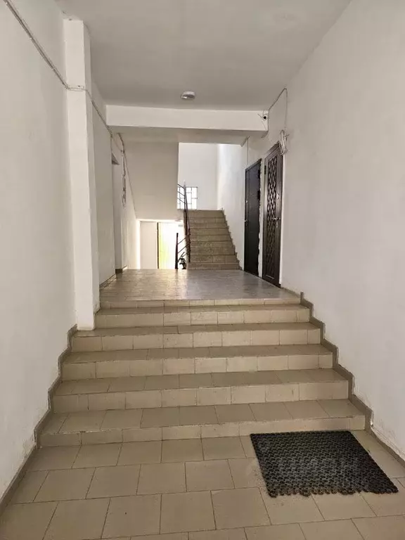 3-к кв. Северная Осетия, Владикавказ ул. Зураба Магкаева, 83к8 (70.0 ... - Фото 2