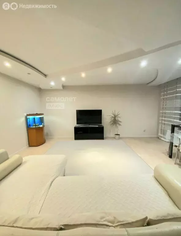 3-комнатная квартира: посёлок городского типа Лесной Городок, ... - Фото 2