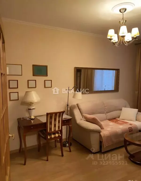 2-к кв. Санкт-Петербург пос. Шушары, ул. Вишерская, 18 (53.5 м) - Фото 1