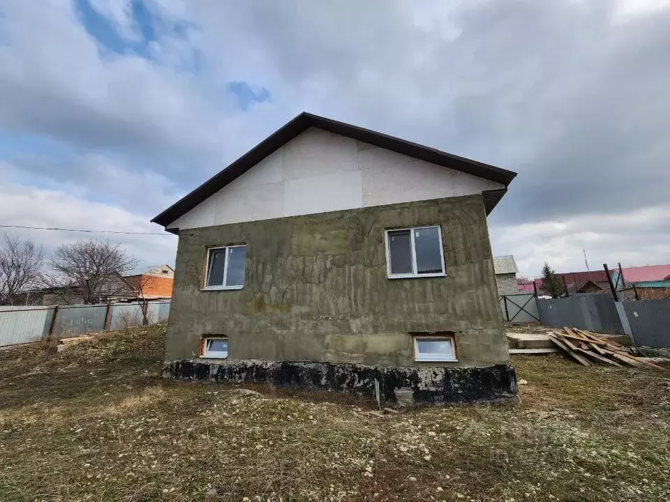 Дом в Саратовская область, Саратов проезд 1-й Савельевский, 2 (160 м) - Фото 0
