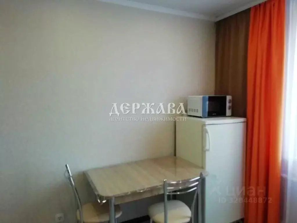 1-к кв. Белгородская область, Губкин ул. Королева, 14 (42.0 м) - Фото 2