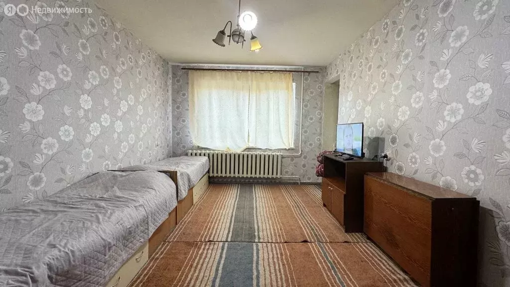 2-комнатная квартира: Калининград, улица Лейтенанта Яналова, 5 (53 м) - Фото 0