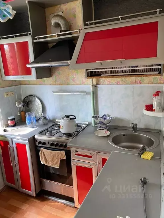 3-к кв. Пермский край, Краснокамск ул. Суворова, 5 (50.0 м) - Фото 2