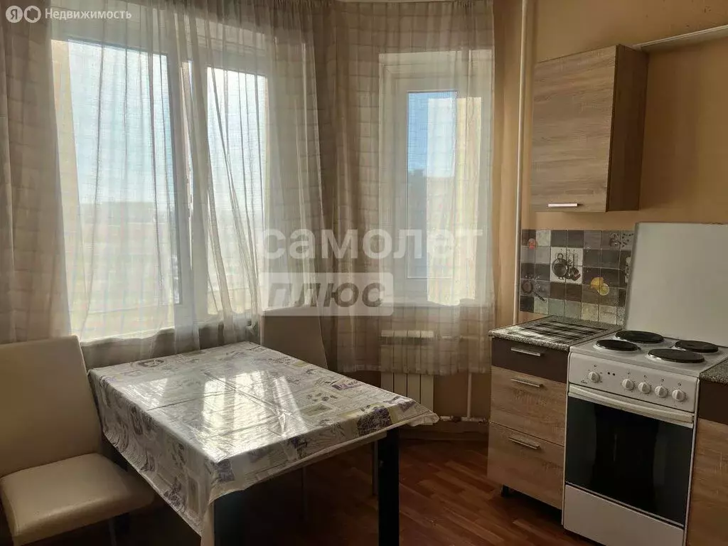 2-комнатная квартира: Курск, проспект Победы, 28А (56 м) - Фото 1