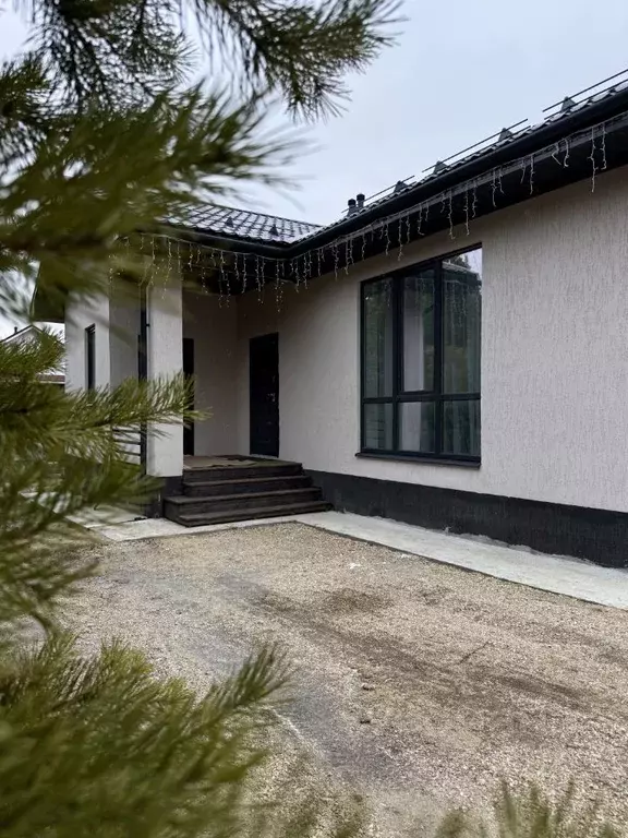 Дом в Свердловская область, Сысертский муниципальный округ, пос. ... - Фото 1