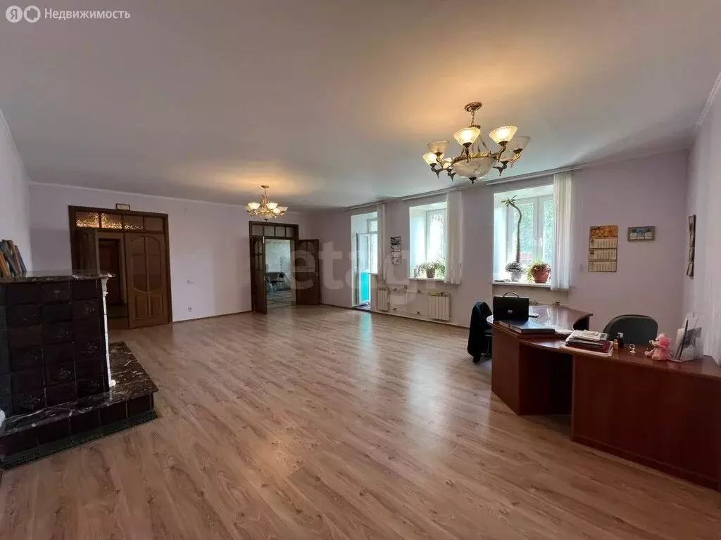 3-комнатная квартира: Казань, улица Заря, 7Ак1 (227 м) - Фото 1