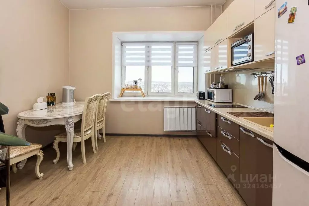 2-к кв. Амурская область, Благовещенск ул. Шимановского, 82 (58.1 м) - Фото 1