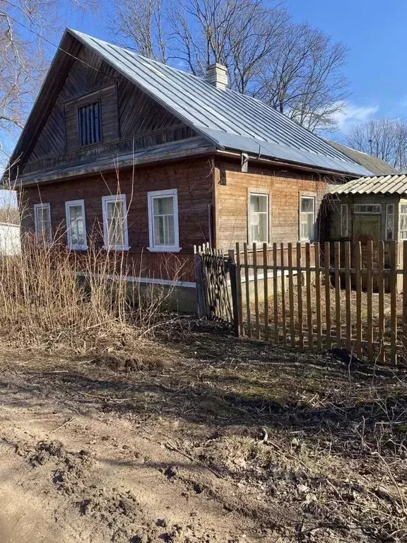 Дом в Псковская область, Гдов городское поселение, д. Каменный Конец  ... - Фото 1