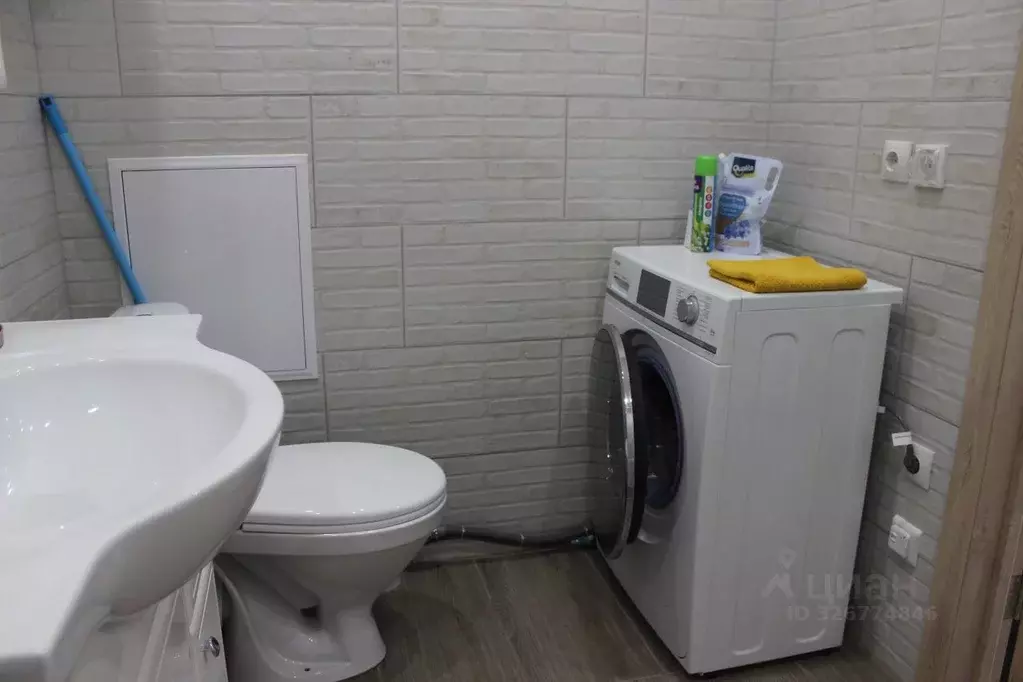 1-к кв. Курганская область, Курган ул. Коли Мяготина, 181 (38.5 м) - Фото 2