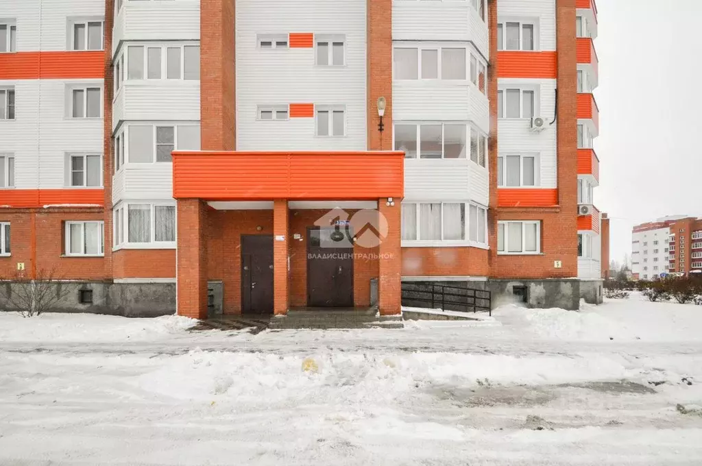 1-к кв. Новосибирская область, Бердск Первомайская ул., 129 (50.2 м) - Фото 1