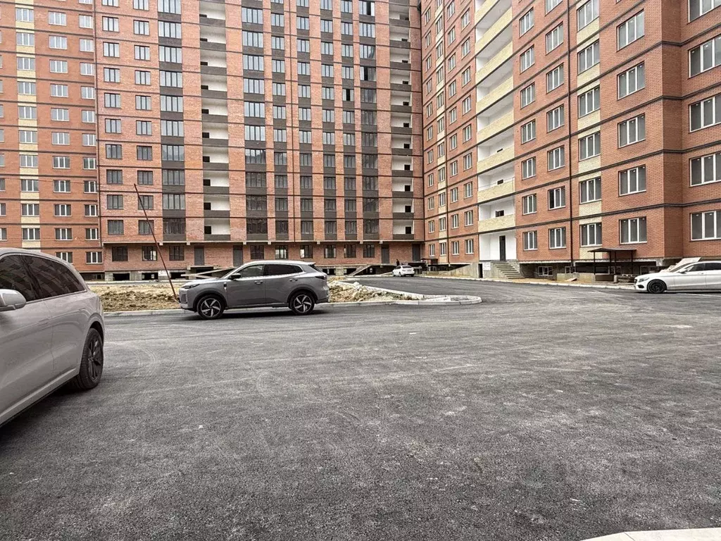 2-к кв. Дагестан, Каспийск просп. М. Омарова, 13 (74.0 м) - Фото 1