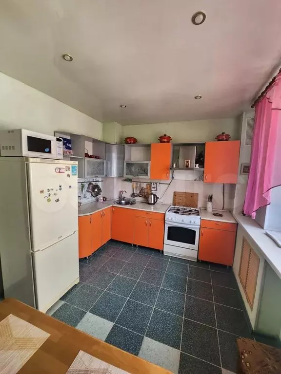 2-к. квартира, 60 м, 5/9 эт. - Фото 1