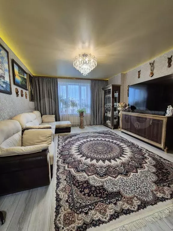3-к. квартира, 72 м, 7/10 эт. - Фото 0