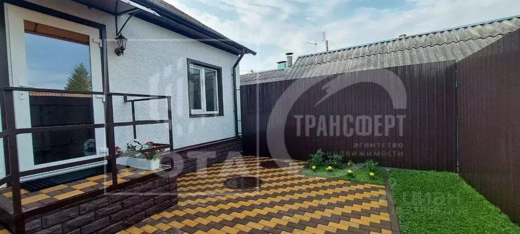 Дом в Воронежская область, Новоусманский район, пос. Отрадное ул. ... - Фото 1