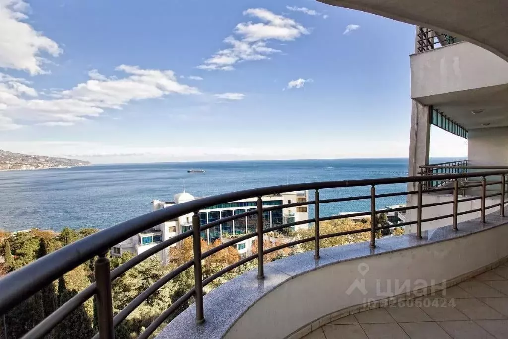 2-к кв. Крым, Ялта Приморский парк имени Гагарина кв-л, 11 (66.0 м) - Фото 1