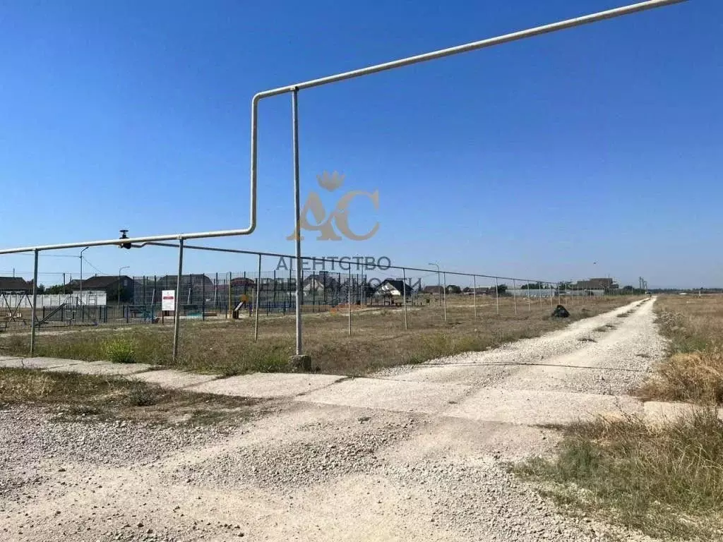 Участок в Крым, Кировское пгт ул. Азатлык, 17 (10.0 сот.) - Фото 2