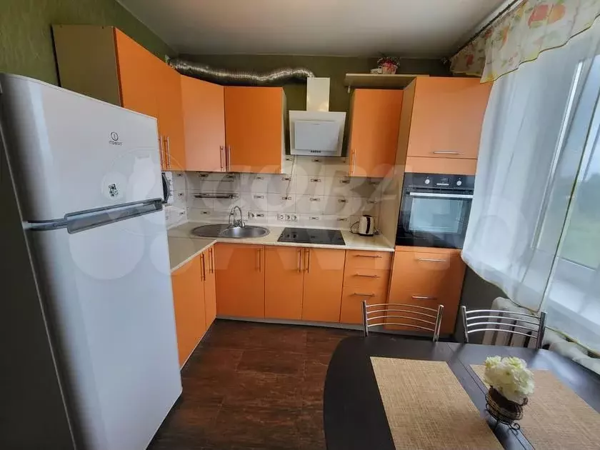 1-к. квартира, 40 м, 4/10 эт. - Фото 1