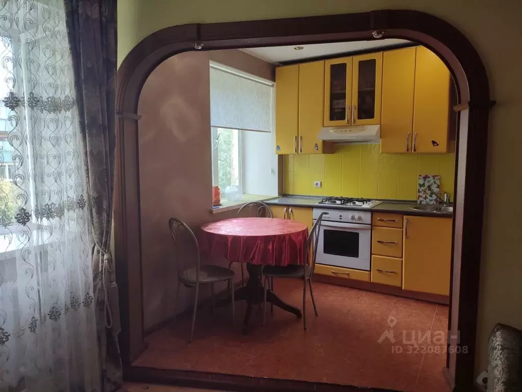 3-к кв. Оренбургская область, Оренбург ул. 60 лет Октября, 12 (53.8 м) - Фото 2