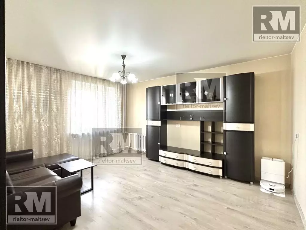3-к кв. Санкт-Петербург ул. Бадаева, 9 (68.5 м) - Фото 1