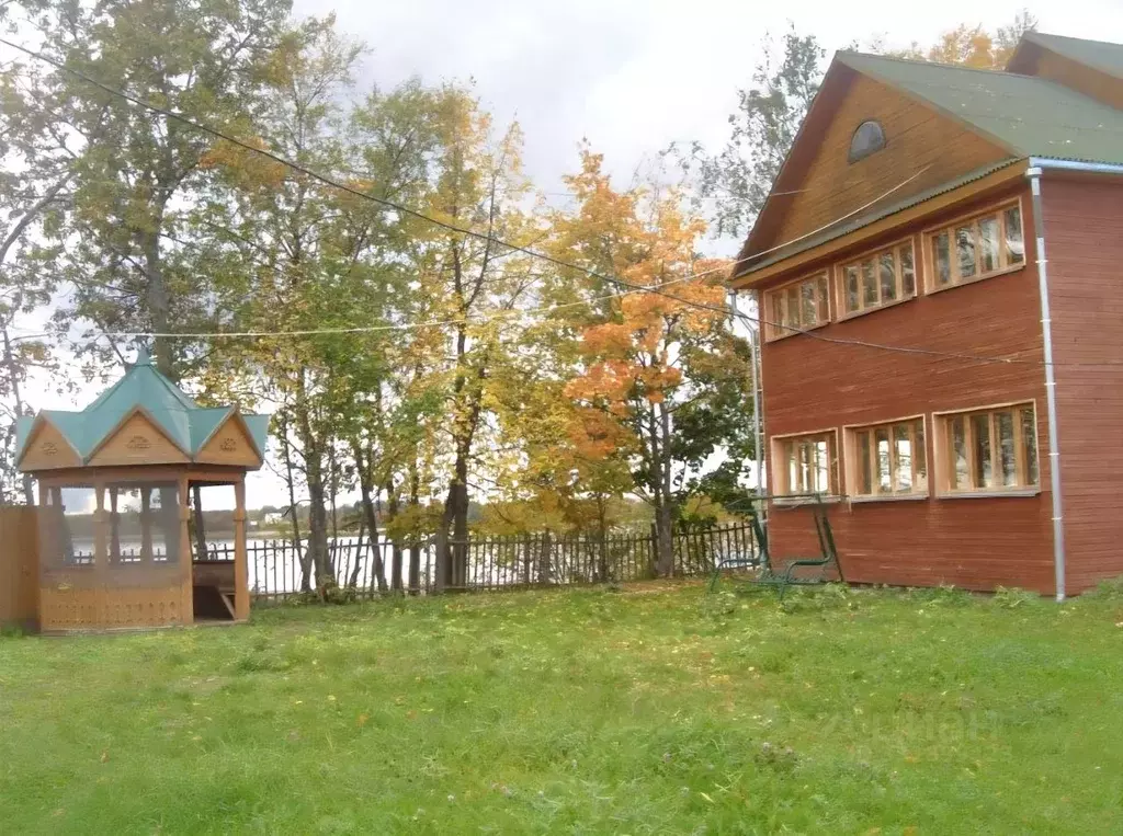 Дом в Вологодская область, Кириллов ул. Горького, 25 (180 м) - Фото 1