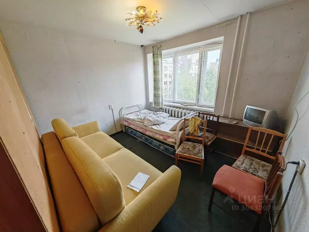 Комната Санкт-Петербург Серебристый бул., 13К1 (17.0 м) - Фото 0