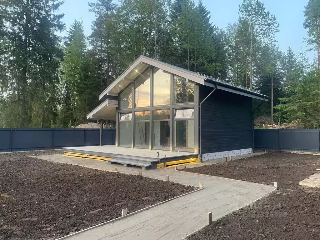 Коттедж в Ленинградская область, Всеволожский район, Агалатовское ... - Фото 1