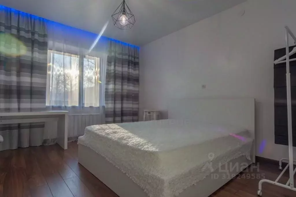 3-к кв. Иркутская область, Иркутск Дальневосточная ул., 69 (85.0 м) - Фото 1