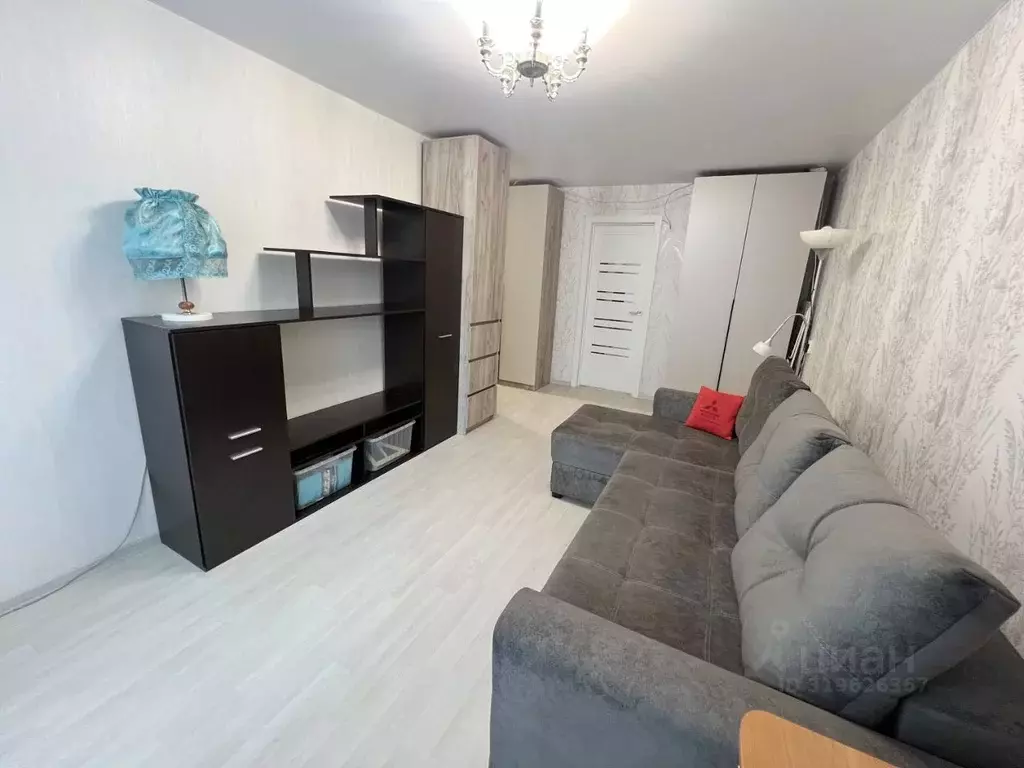 3-к кв. Кемеровская область, Кемерово просп. Ленина, 65 (60.2 м) - Фото 1