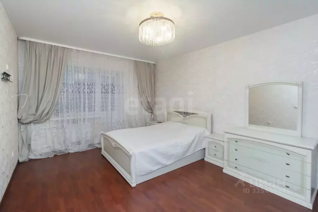 1-к кв. Тюменская область, Тюмень Широтная ул., 209 (46.6 м) - Фото 1