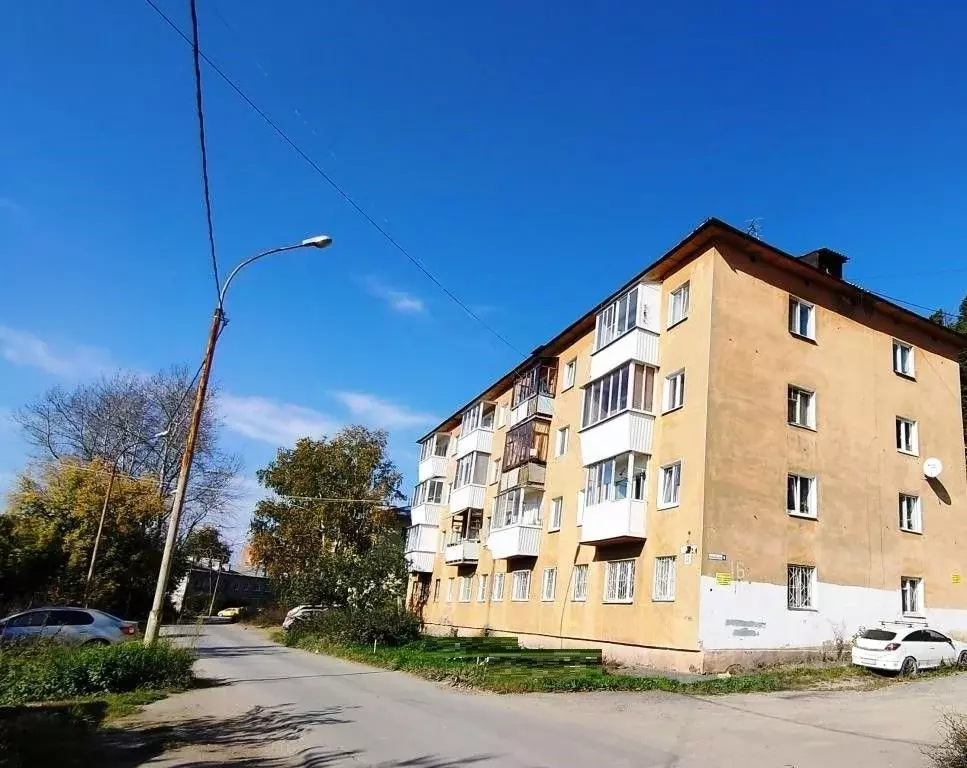 2-к кв. Свердловская область, Екатеринбург ул. Водонасосная, 16 (45.0 ... - Фото 2