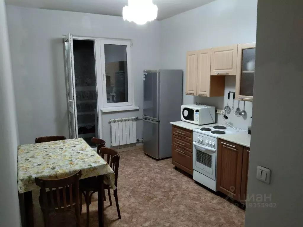 2-к кв. Иркутская область, Иркутск Юбилейный мкр, 118 (70.0 м) - Фото 0