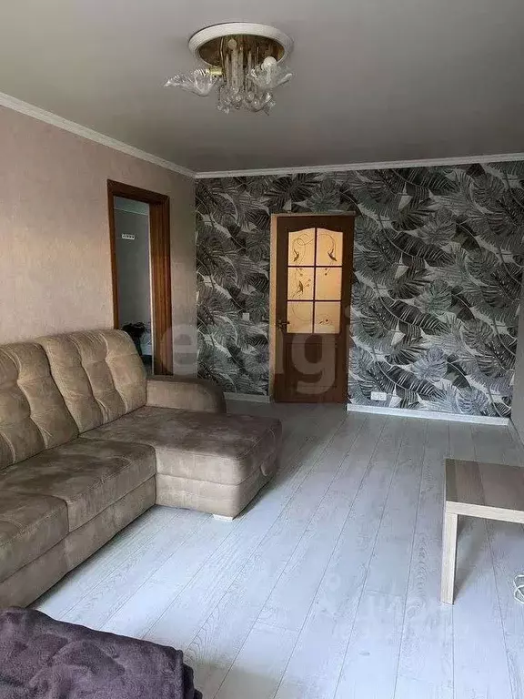 3-к кв. Крым, Красногвардейский район, Ленинское с/пос, с. Прямое ул. ... - Фото 1