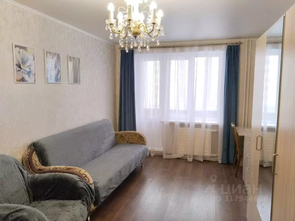 1-к кв. Вологодская область, Череповец Набережная ул., 35 (37.0 м) - Фото 1