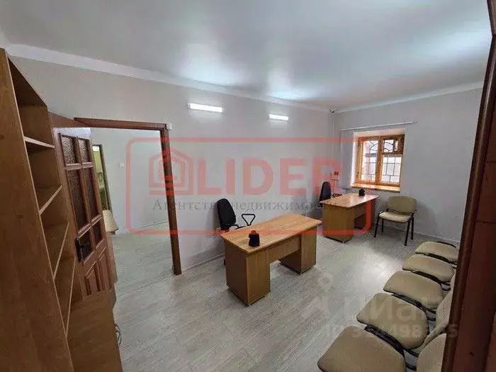 Офис в Севастополь ул. Ленина, 5 (40 м) - Фото 1