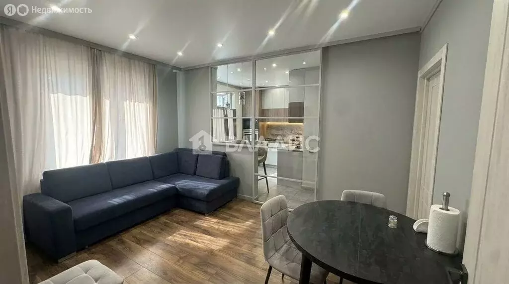 2-комнатная квартира: Калининград, улица Николая Карамзина, 48 (61.4 ... - Фото 2