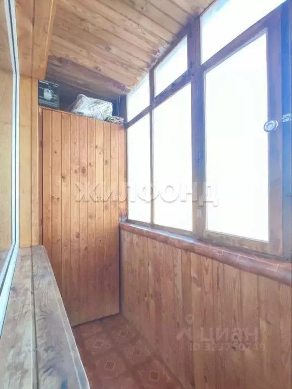 1-к кв. Томская область, Томск пос. Светлый, 8 (36.0 м) - Фото 2