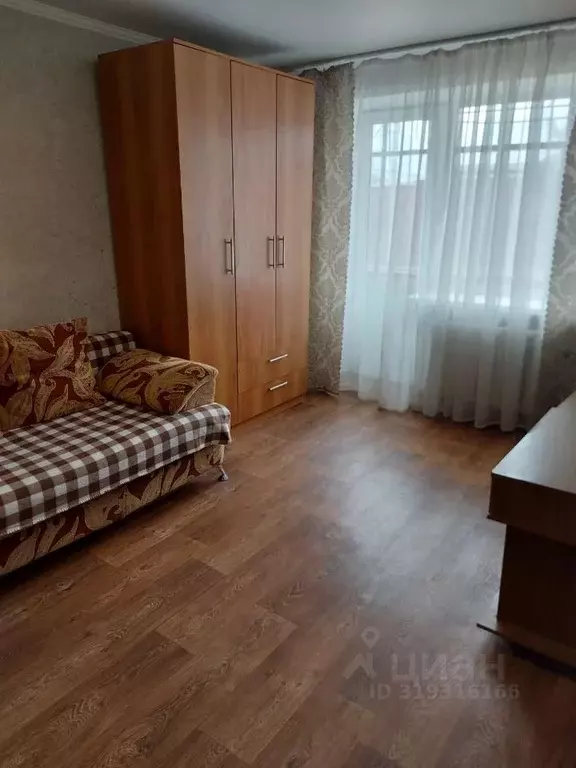 1-к кв. Брянская область, Брянск ул. 22-го съезда КПСС, 10 (32.0 м) - Фото 1