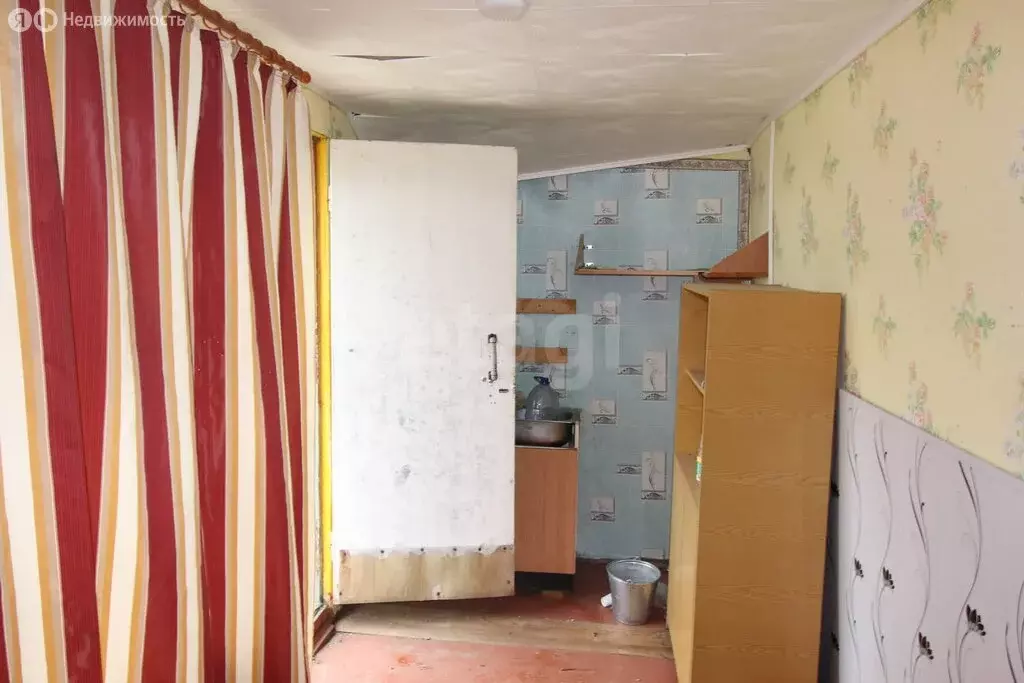 Дом в Вологодская область, Шекснинский муниципальный округ, деревня ... - Фото 1