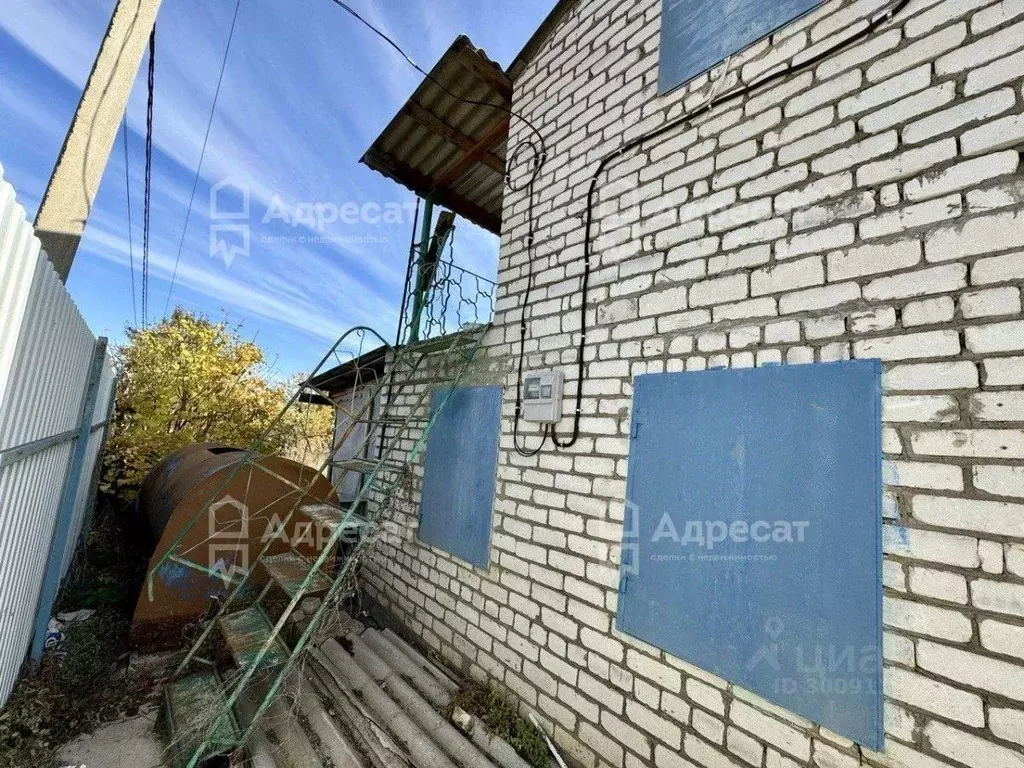Дом в Волгоградская область, Волжский Заря СНТ, ул. 25-я (35 м) - Фото 1