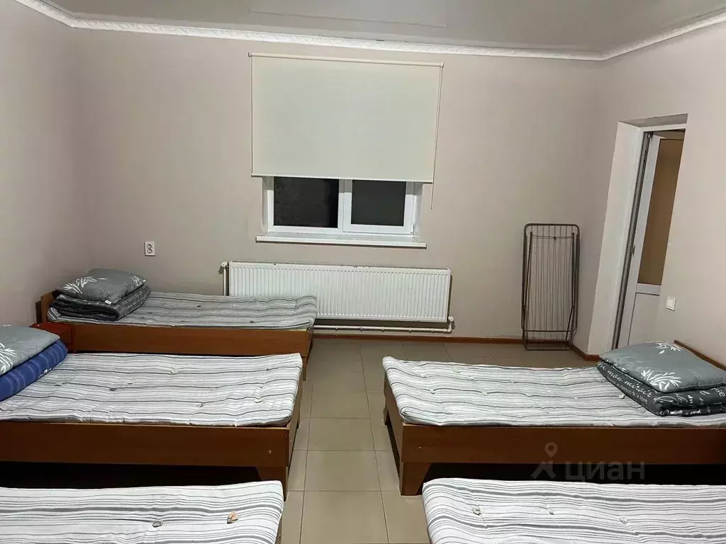 Дом в Крым, Симферополь ул. Сеитумера Эминова, 6 (100 м) - Фото 2