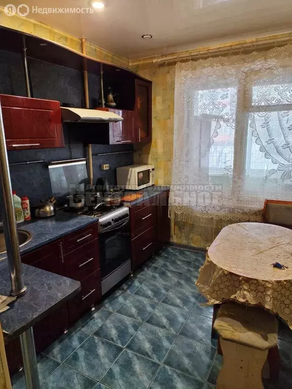 3-комнатная квартира: Смоленск, улица Попова, 54 (68.1 м) - Фото 2