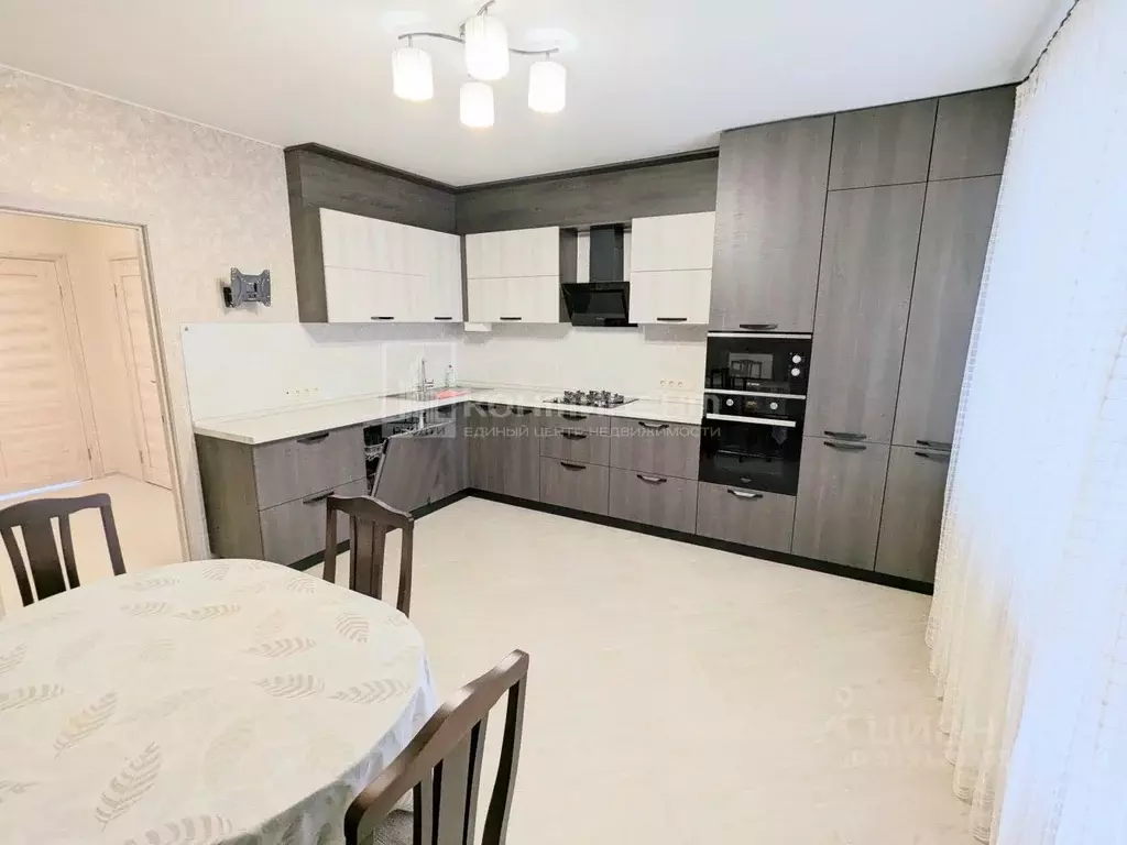 2-к кв. Владимирская область, Ковров ул. 9 Мая, 10 (63.1 м) - Фото 1