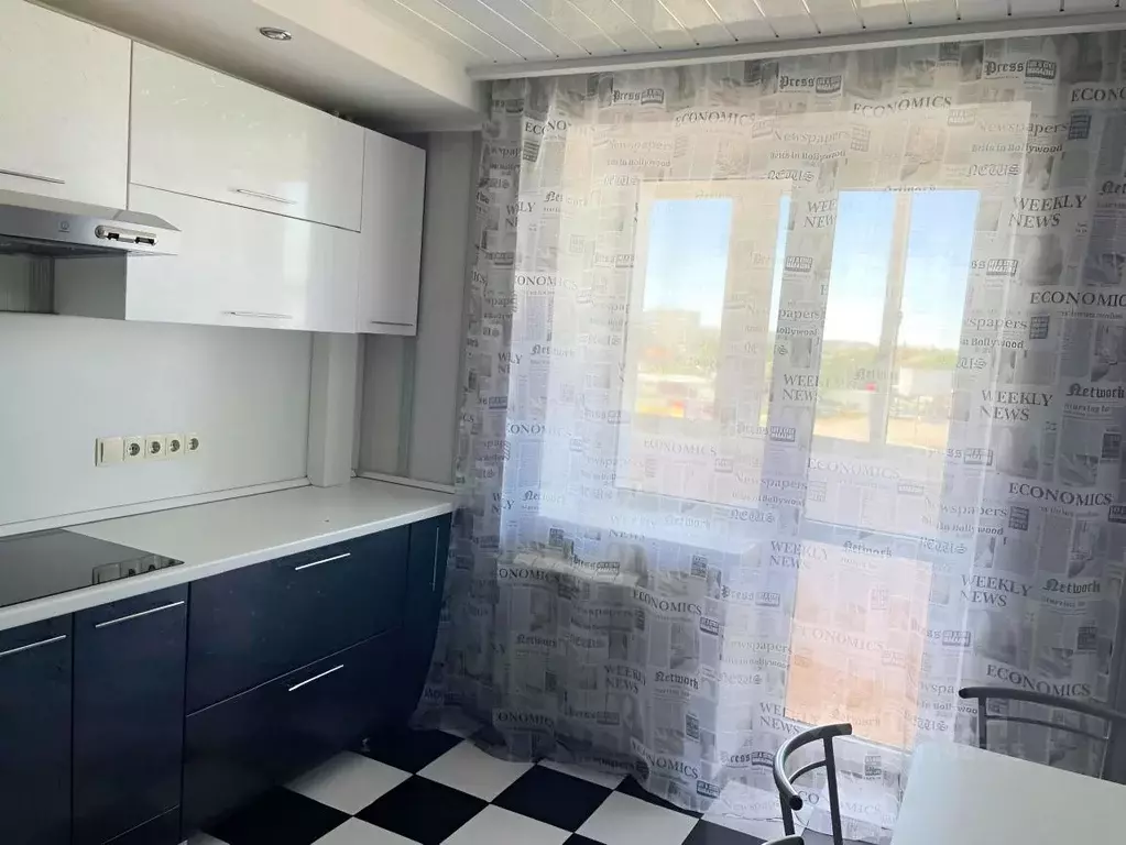 2-к кв. Волгоградская область, Волгоград ул. Маршала Еременко, 42 ... - Фото 1