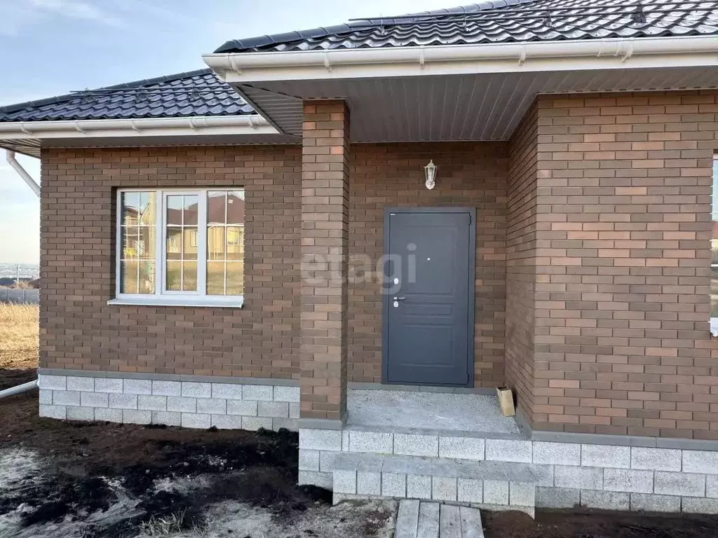 Дом в Белгородская область, Белгородский район, Никольское с/пос, с. ... - Фото 1