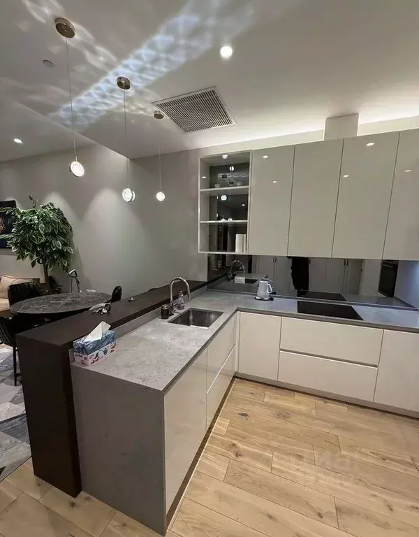 2-к кв. Москва 1-й Красногвардейский проезд, 22с1 (70.0 м) - Фото 1