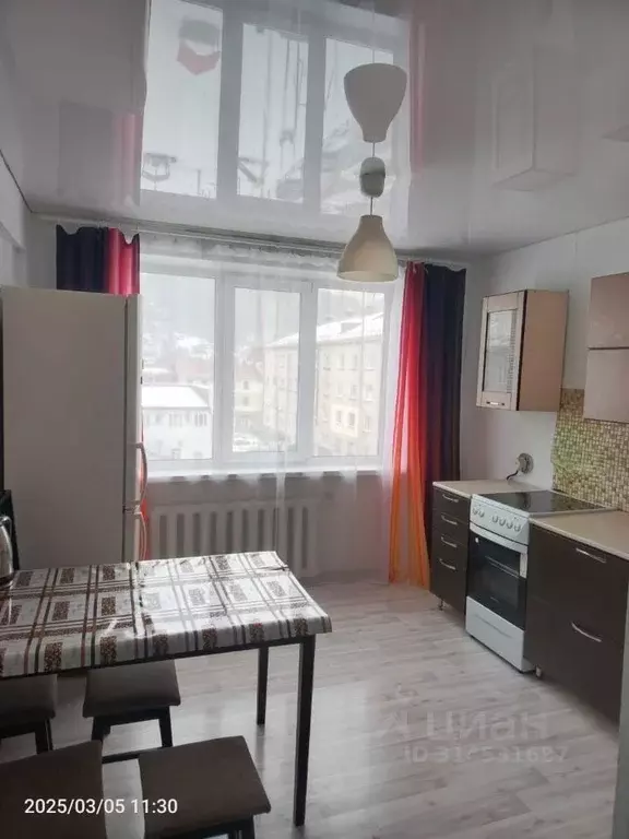2-к кв. Алтай, Горно-Алтайск Коммунистический просп., 59/1 (51.0 м) - Фото 0