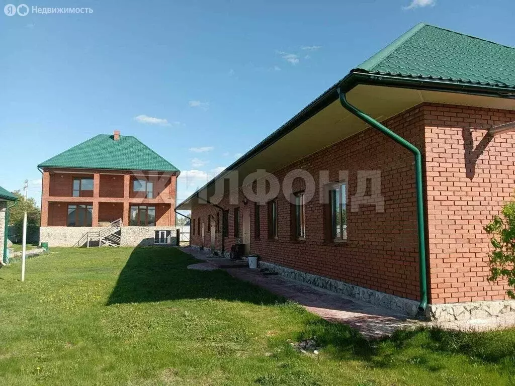 Дом в Колыванский район, деревня Чаус, Дачная улица (221.6 м) - Фото 1